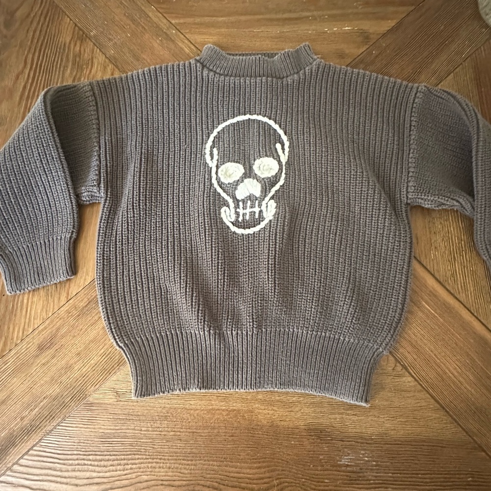 Gray Skull Sweater